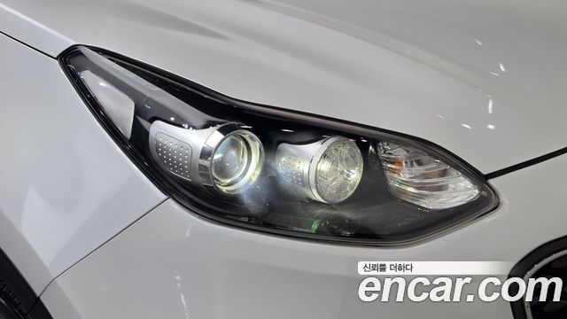 Kia Sportage 2018 — photo 8