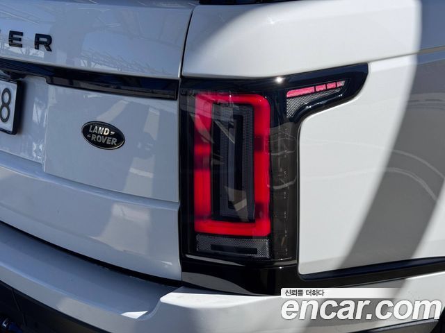Land Rover Range Rover 2019 — photo 8