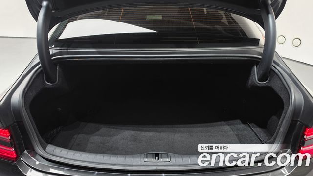 Genesis G80 2023 — photo 24