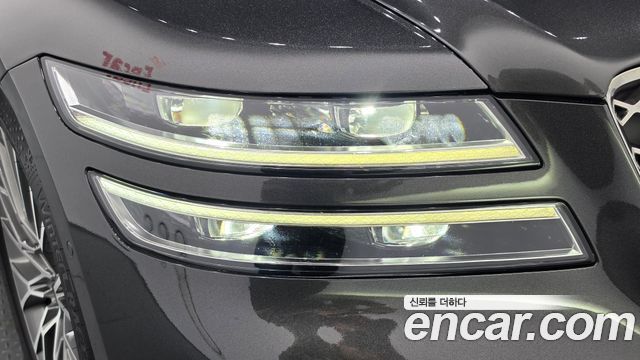 Genesis G80 2023 — photo 8