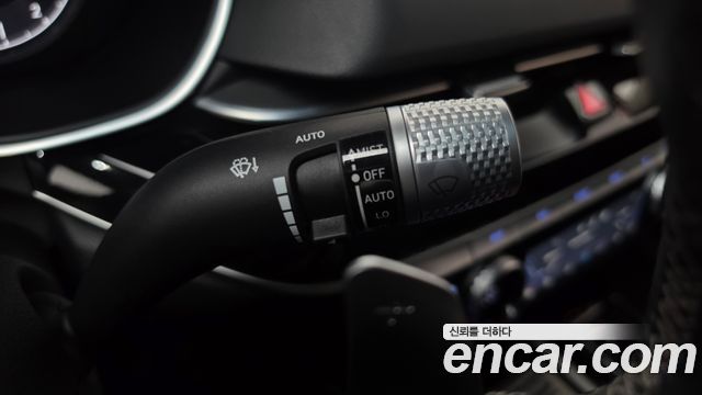 Genesis G80 2023 — photo 27