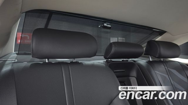Genesis G80 2023 — photo 29