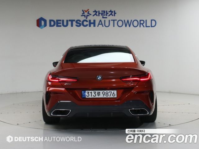BMW 8-Series 2021 — photo 4