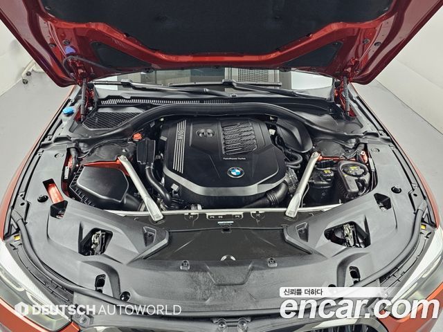 BMW 8-Series 2021 — photo 6