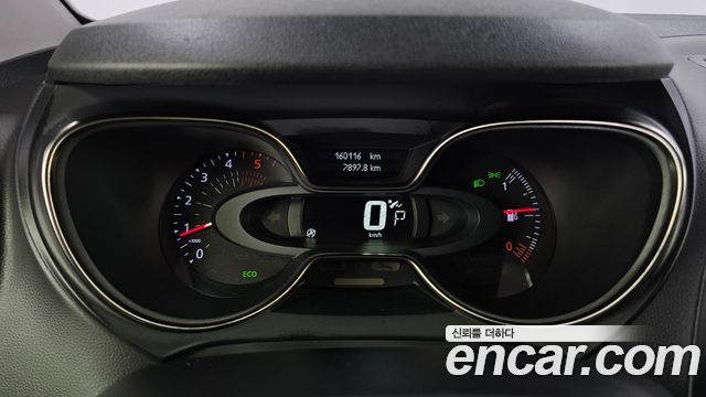Renault Korea QM3 2018 — photo 8