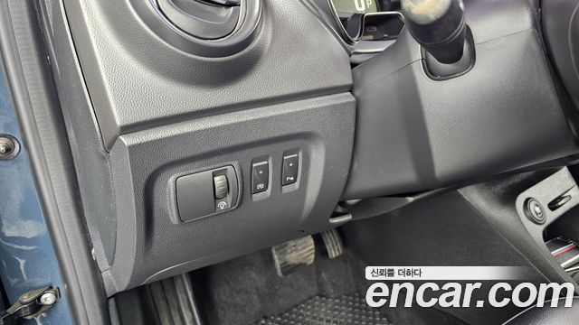 Renault Korea QM3 2018 — photo 16