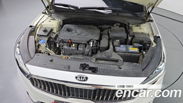 Kia K7 2017 — photo 6