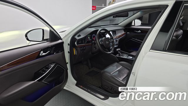 Kia K7 2017 — photo 13