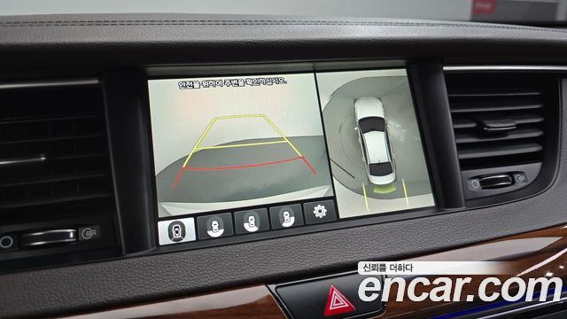Kia K7 2017 — photo 20