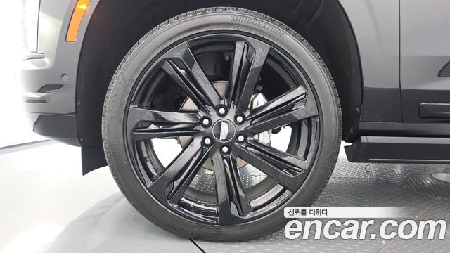 Cadillac Escalade 2025 — photo 5