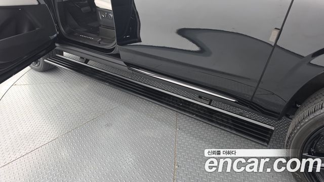 Cadillac Escalade 2025 — photo 36