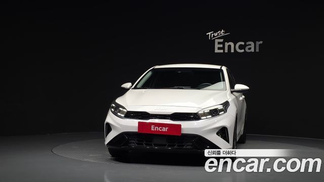 Kia K3 2022 — photo 3