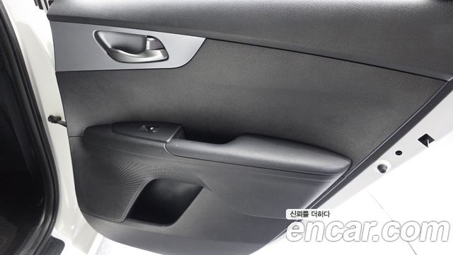 Kia K3 2022 — photo 15