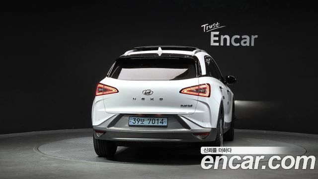 Hyundai Nexo 2023 — photo 4