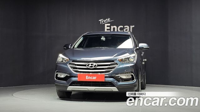 Hyundai Santafe 2016 — photo 3