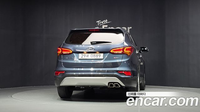 Hyundai Santafe 2016 — photo 4