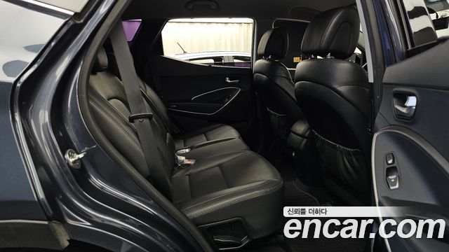Hyundai Santafe 2016 — photo 12