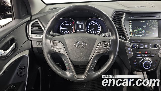 Hyundai Santafe 2016 — photo 13