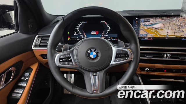 BMW 3-Series 2023 — photo 18