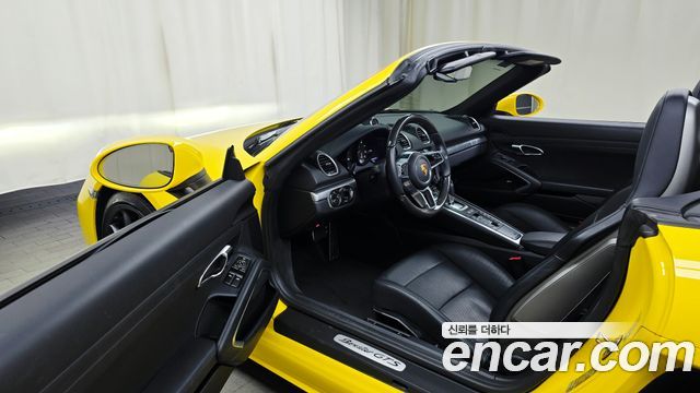 Porsche 718 2024 — photo 13