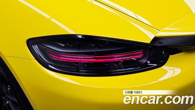 Porsche 718 2024 — photo 9
