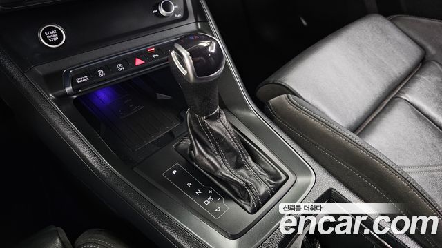 Audi Q3 2022 — photo 12