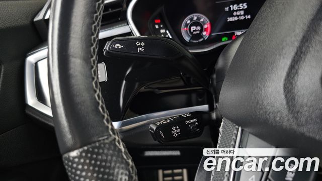Audi Q3 2022 — photo 31