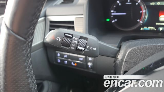 KG Mobility Rexton 2019 — photo 21