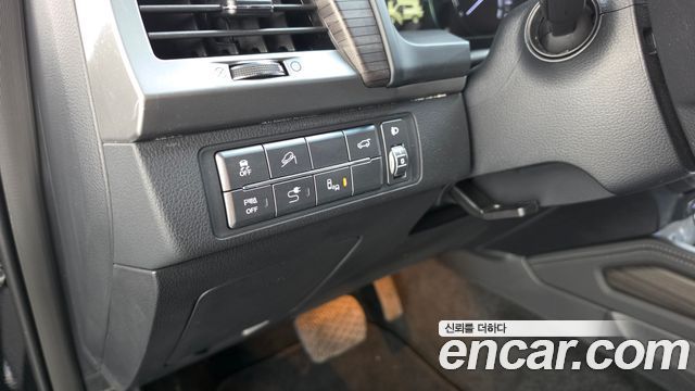 KG Mobility Rexton 2019 — photo 26