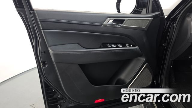 KG Mobility Rexton 2019 — photo 14