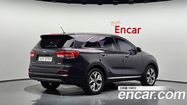 Kia Sorento 2015 — photo 2