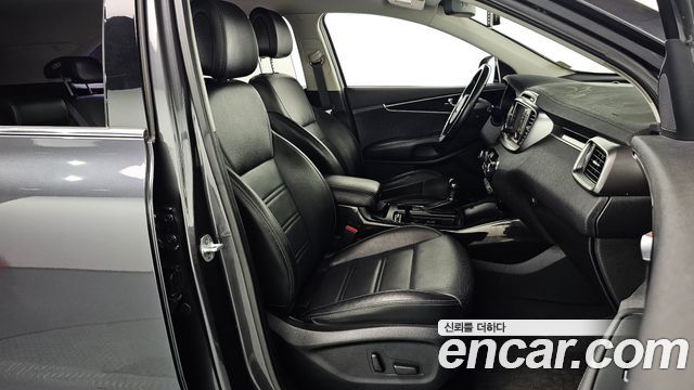 Kia Sorento 2015 — photo 17