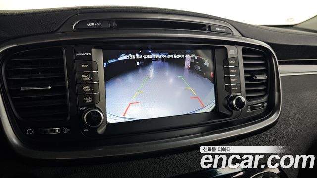 Kia Sorento 2015 — photo 21
