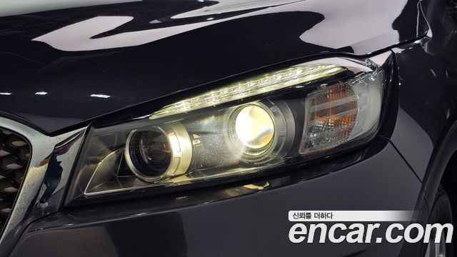 Kia Sorento 2015 — photo 8