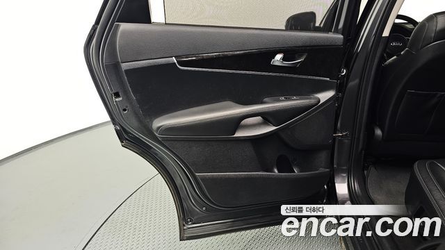 Kia Sorento 2015 — photo 15