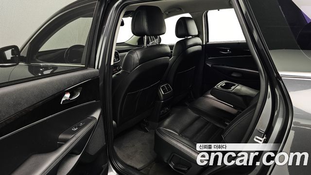 Kia Sorento 2015 — photo 16