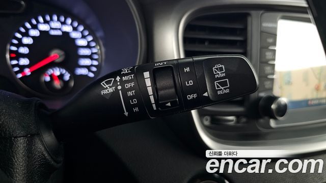 Kia Sorento 2015 — photo 31