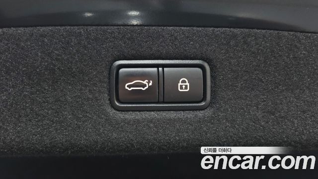 Genesis EQ900 2018 — photo 23