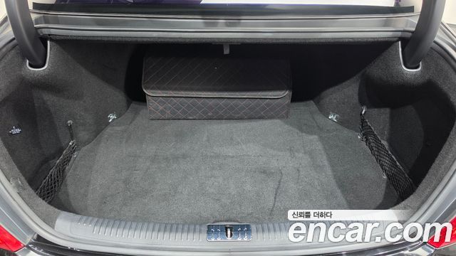 Genesis EQ900 2018 — photo 24