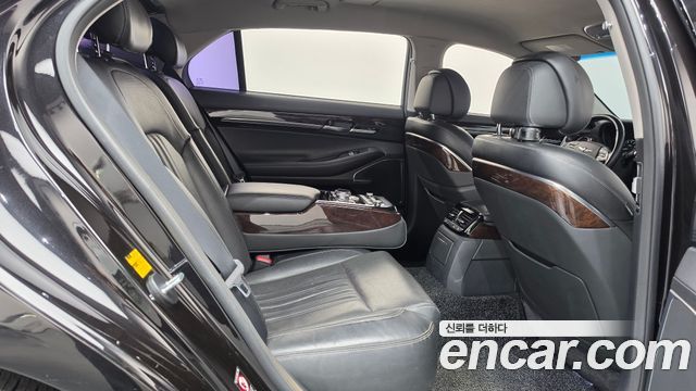 Genesis EQ900 2018 — photo 26