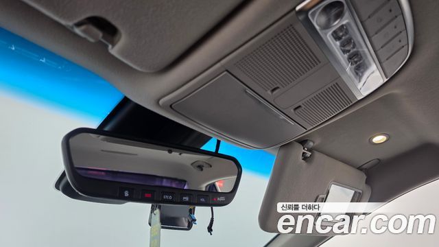 Genesis EQ900 2018 — photo 27