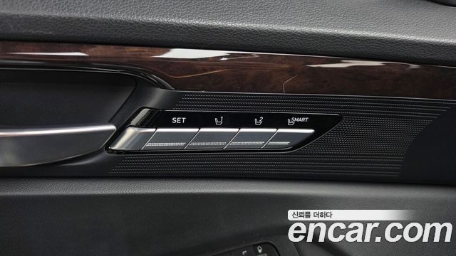 Genesis EQ900 2018 — photo 33