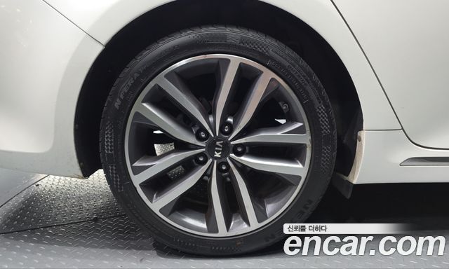 Kia K5 2018 — photo 5