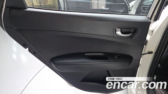 Kia K5 2018 — photo 15