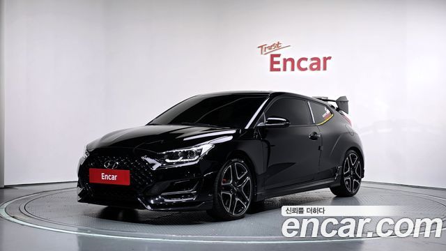 Hyundai Veloster 2023 — photo 1