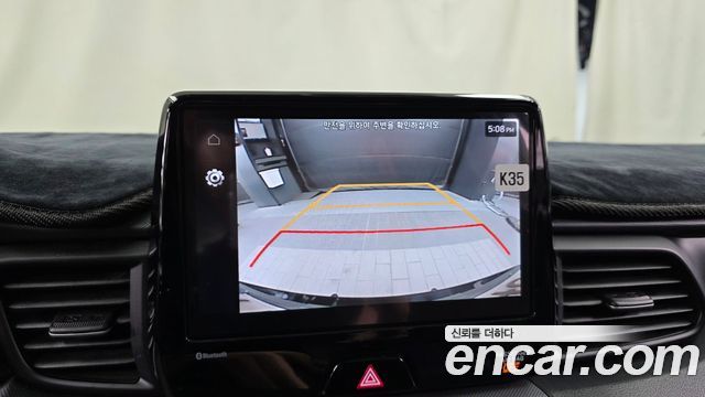 Hyundai Veloster 2023 — photo 15