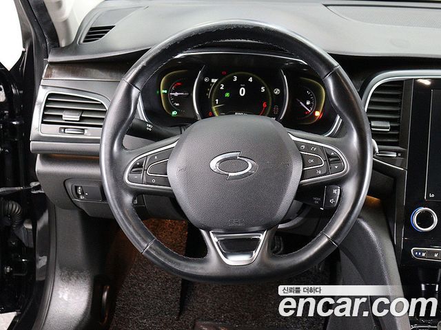Renault Korea SM6 2017 — photo 15