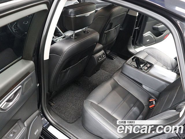 Renault Korea SM6 2017 — photo 16