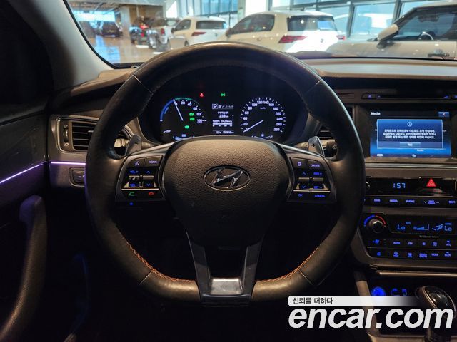 Hyundai Sonata 2015 — photo 11