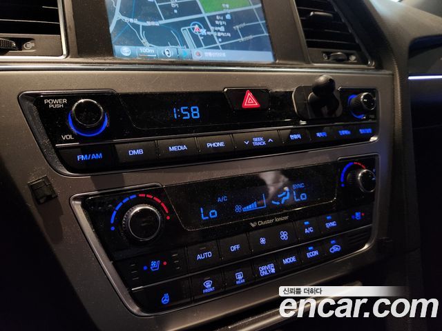 Hyundai Sonata 2015 — photo 13